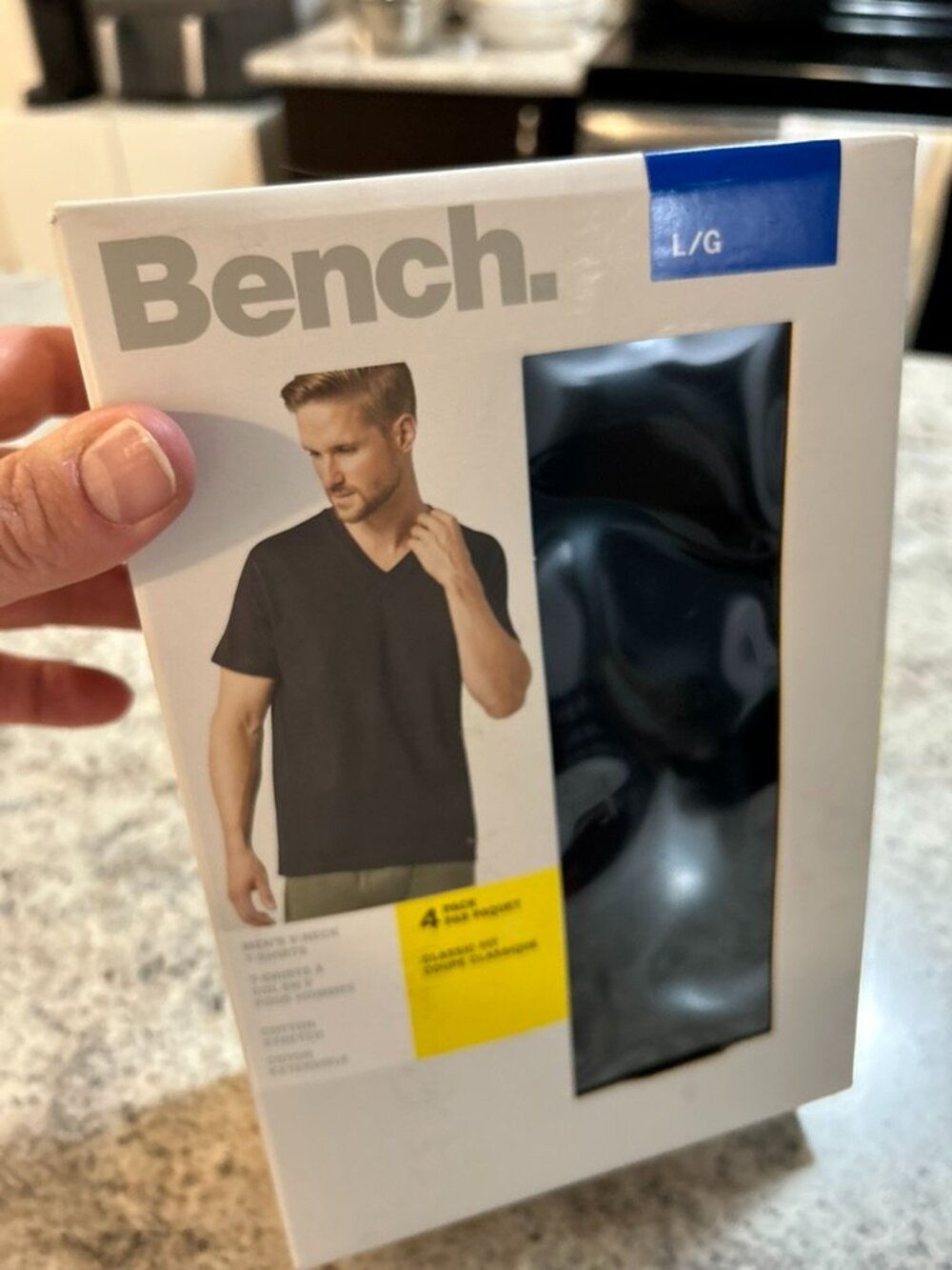 Bench Men's V-Neck T-Shirts 4-Pack – Size Large (L/G) – Black – NIB